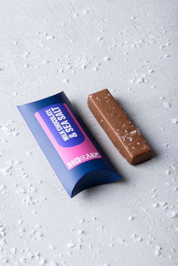 MILK CHOCOLATE & SEA SALT KOLA (1 st) i gruppen ALLA PRODUKTER / KOLOR hos MR CAKE (420015)