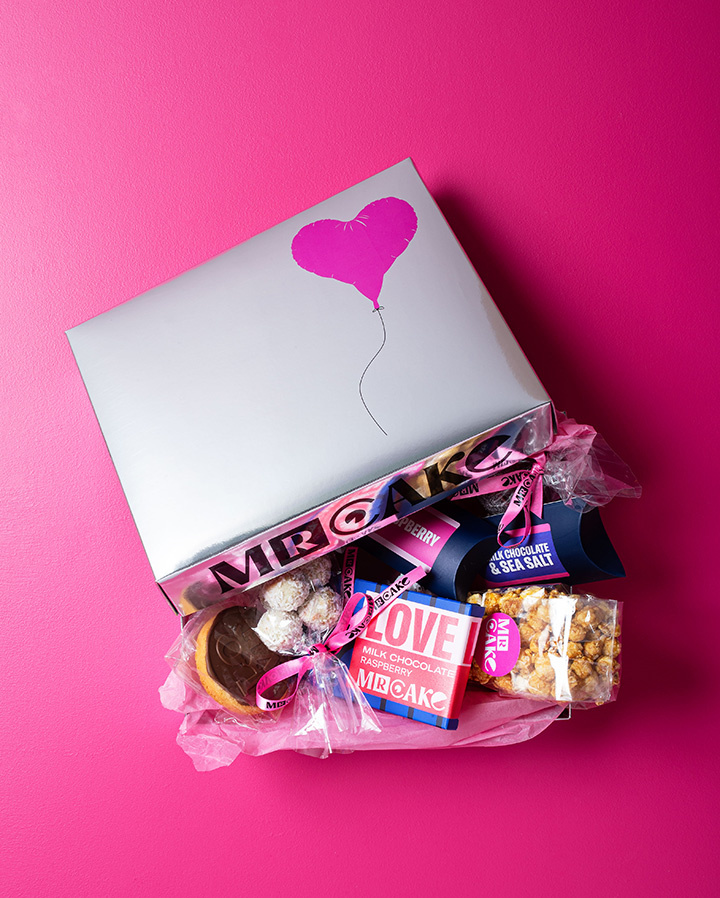 Love Box by MR Cake - Limited Edition 